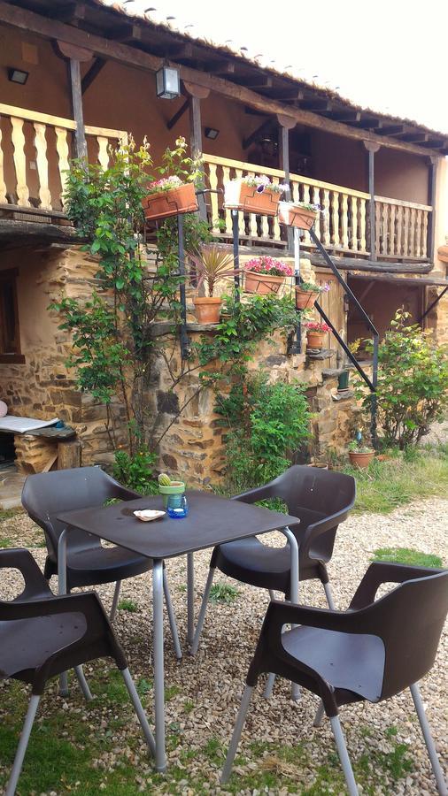 Casa Rural Las Aguedas Murias de Rechivaldo エクステリア 写真
